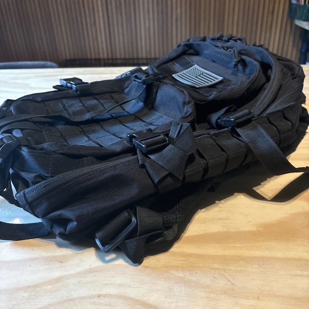 Black Military Tactical Backpack USA Patch Preowned Very Good Unbranded